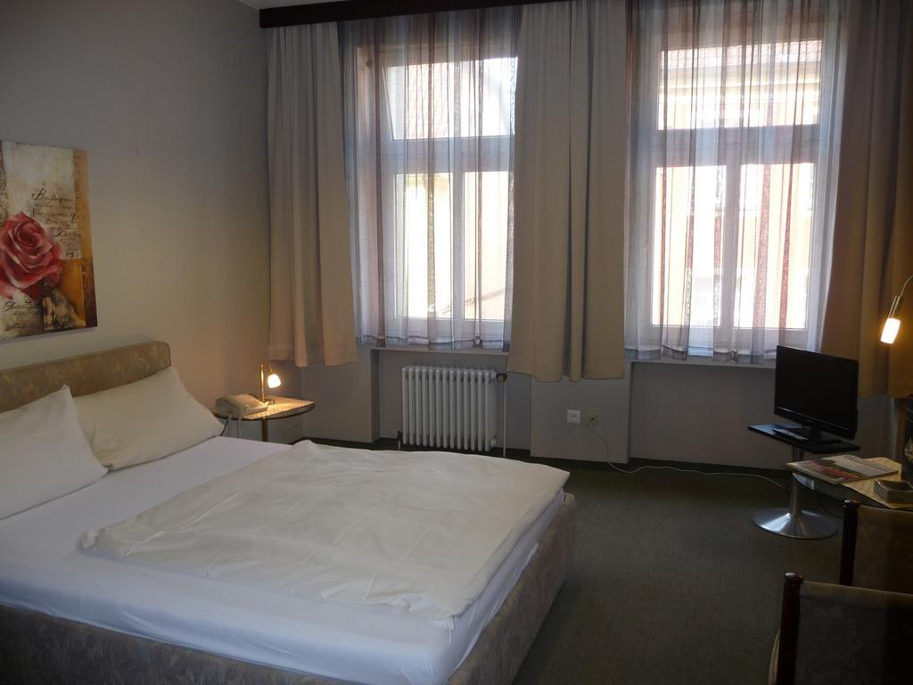 Hotel Stadt Hamm Хамм Номер фото